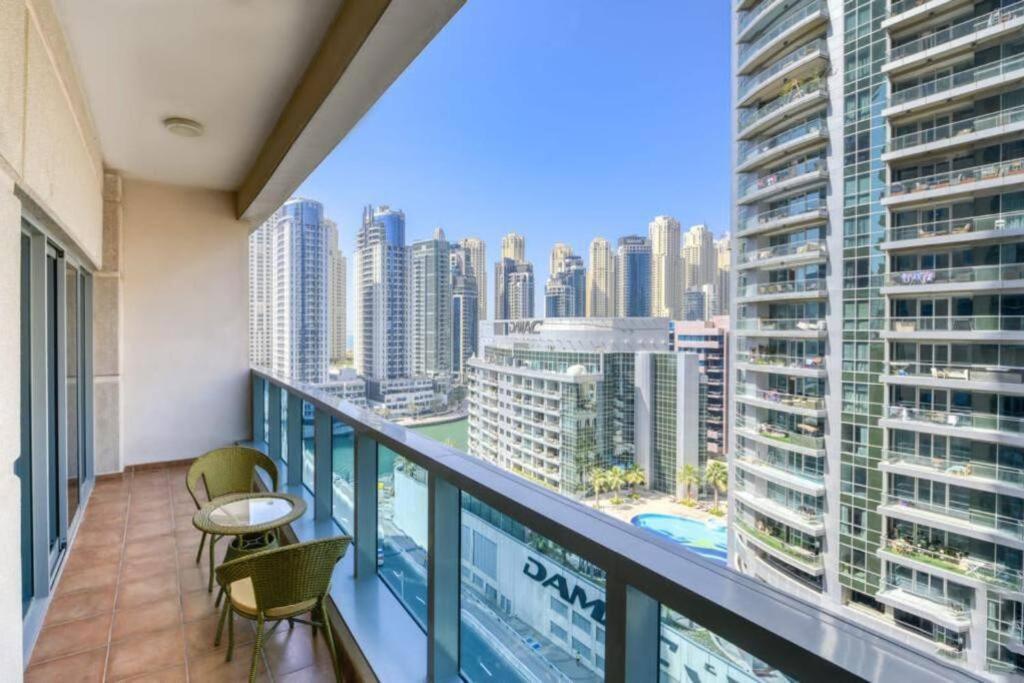 Appartement Luxury 1 Bedroom Marina View, Sleeps 5, 1 Min To Metro Dubai